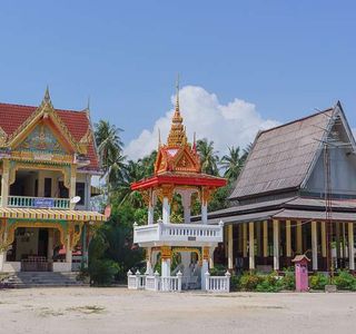 Wat Na Phra Lan