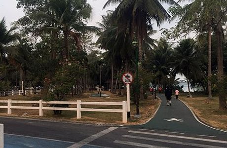 Ko Lamphu Public Park