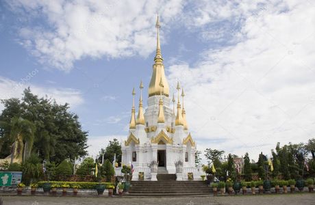 Wat Tham Patihan