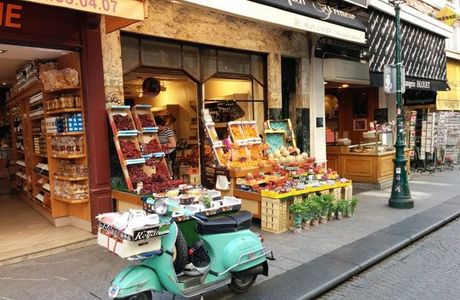 Goods Market