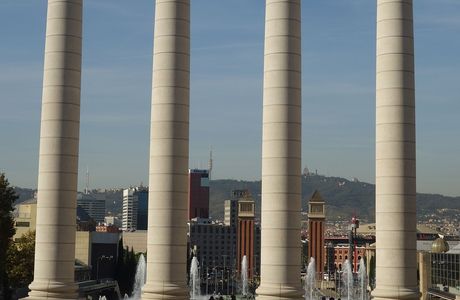 City Pillar
