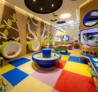 Happy kids club
