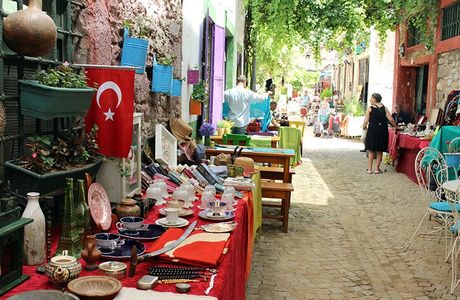 Ayvalik Bit Pazari