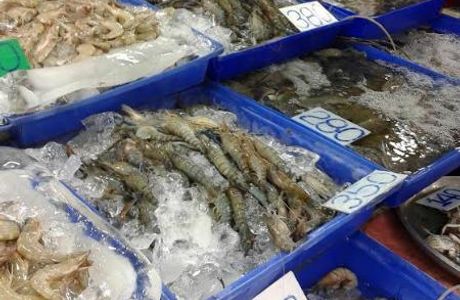 Lanpho Nakluea Market