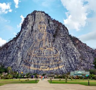 Buddha Mountain (Khao Chi Chan)