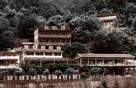 Qingquan Hot Spring