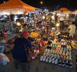 Renwu Night Market