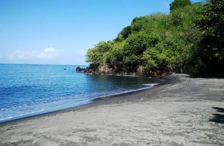 Mt. Wynne Beach