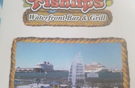 Fishlips Waterfront Bar & Grill