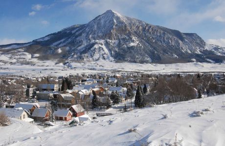Butte & Co Ski & Snowboard Rentals