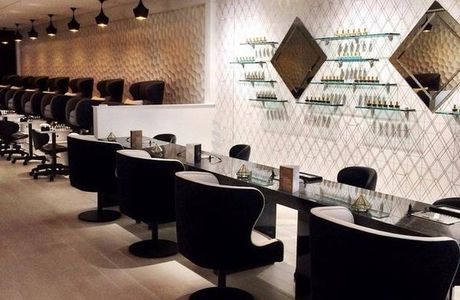 Palace Nail Lounge