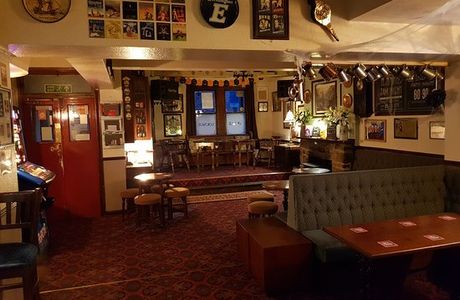 The Crossed Keys Pub