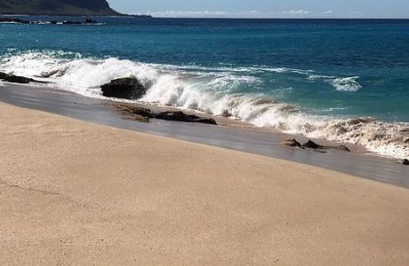Keawaula Beach