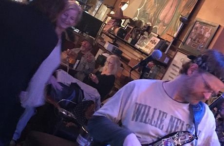 Maxwell's Cigar Bar