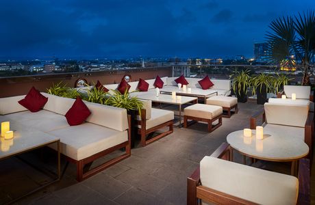 Oasis Bar