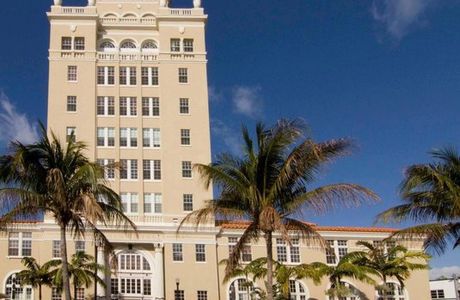 LGBT Visitor Center Miami Beach
