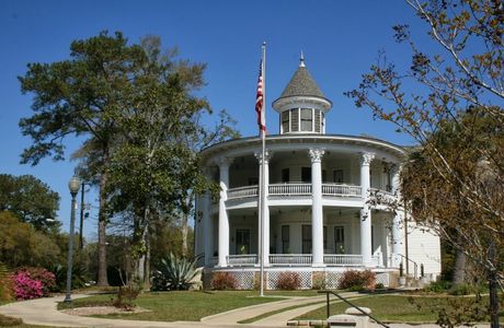 Jackson County Visitors Center