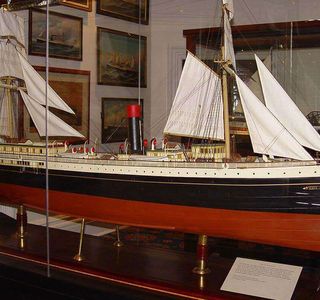 Ships of the Sea Maritime Museum