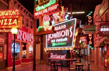 American Sign Museum