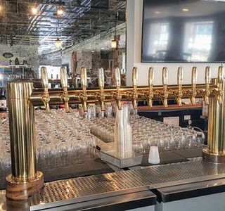 Free Will Brewing Taproom at Peddler's Village