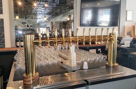 Free Will Brewing Taproom at Peddler's Village
