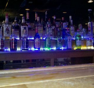 RAV's Creekside Tap & Grill