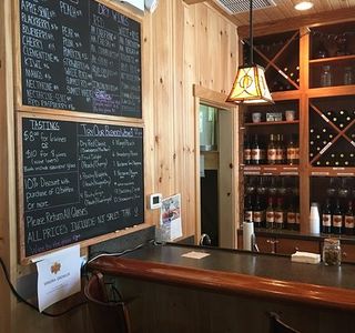 Summit City Farms & Winery