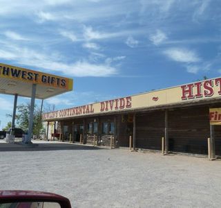 Bowlins Continental Divide Trading Post