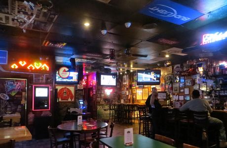 Walt Street Pub