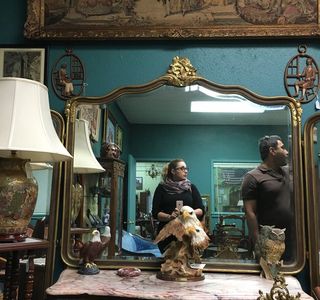 D&S Antiques Mall