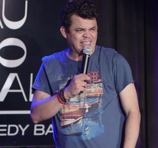 Autoral Comedy Bar