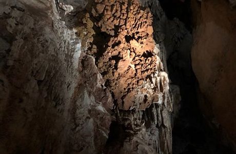 Cuta Cuta Cave