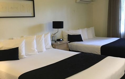 The Eltham Hotel 1