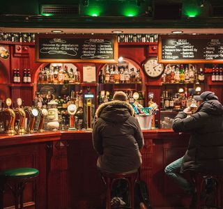 Cheers Irish Pub