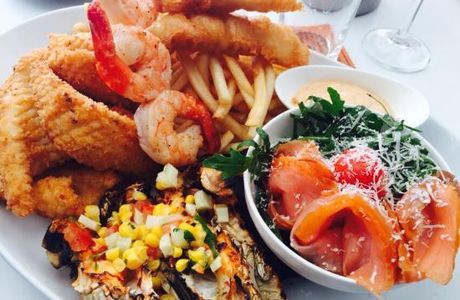 Skiffie's Bar and Bistro