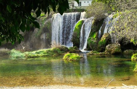 Provalije Waterfall