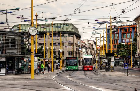 Jakominiplatz