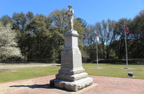 Horden monument
