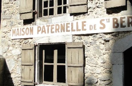 Moulin Lacadé - Maison Paternelle de Sainte Bernadette