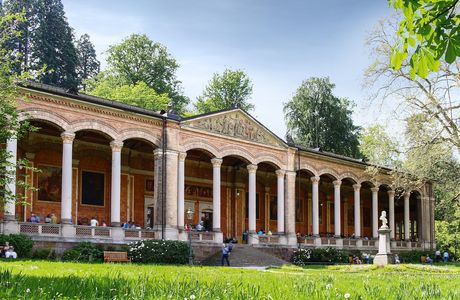 Pump Room (Trinkhalle)