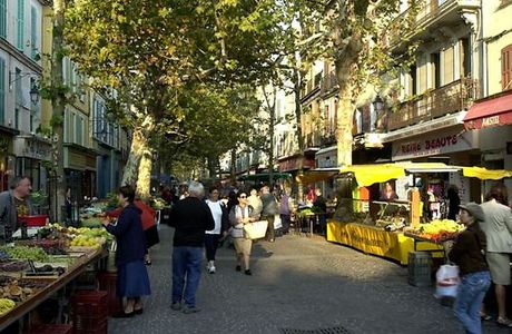 Marché du Cours Lafayette