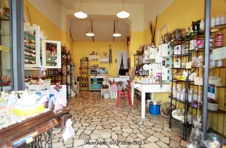 Kredenca Gift Shop