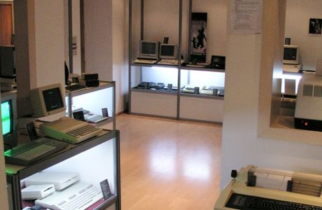 Peek & Poke Computer Museum