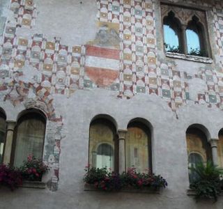 Palazzo Varmo-Pomo (Casa dei Capitani)