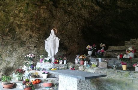 Santuario Madonna della Grotta