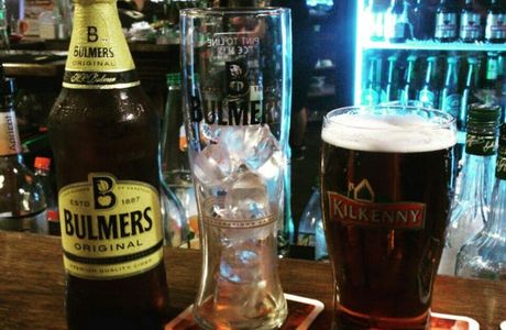 The Shamrock Irish Pub