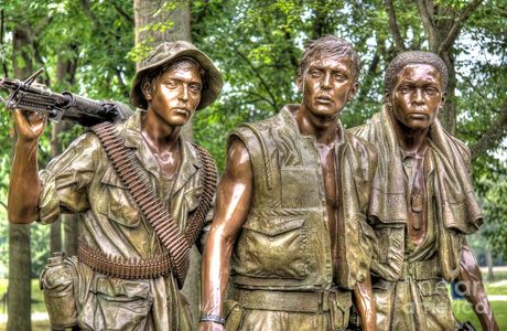 Memorial to Caravan Soldiers