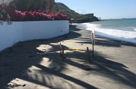 Caimancito Beach