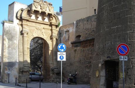 Porta San Salvatore