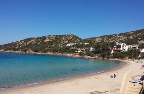 Spiaggia della Cala Li Mucchi Bianchi